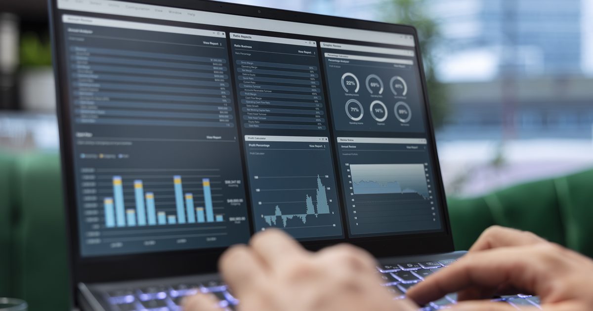 Custom Software vs Off-the-Shelf: How to Decide